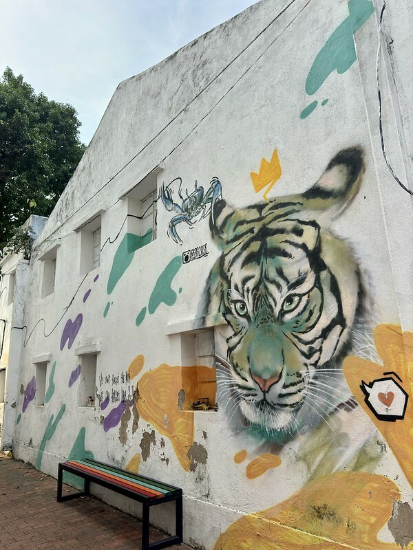 澳門澳門旅遊｜路環散策，遠離喧囂繁華，走入回憶，意外發現熟悉的影視角落。（安德魯蛋撻路環本店、路環聖方濟