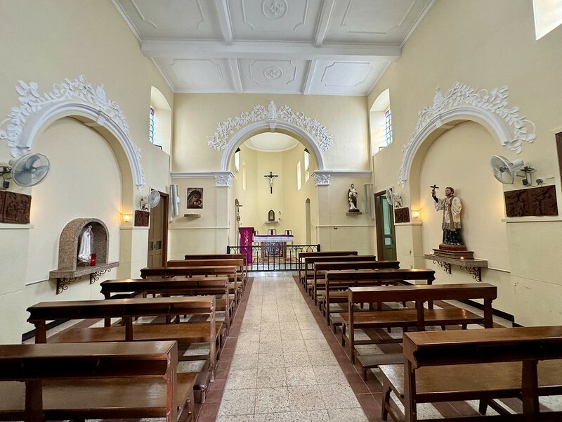 澳門澳門旅遊｜路環散策，遠離喧囂繁華，走入回憶，意外發現熟悉的影視角落。（安德魯蛋撻路環本店、路環聖方濟