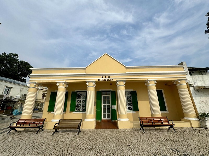 澳門澳門旅遊｜路環散策，遠離喧囂繁華，走入回憶，意外發現熟悉的影視角落。（安德魯蛋撻路環本店、路環聖方濟