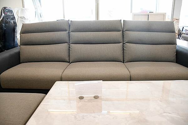 高雄家具店推薦～家的感覺在哪裡？【寶泰家具】給我滿滿家的豐富感！高品質的家具品質、滿分的服務、實在的