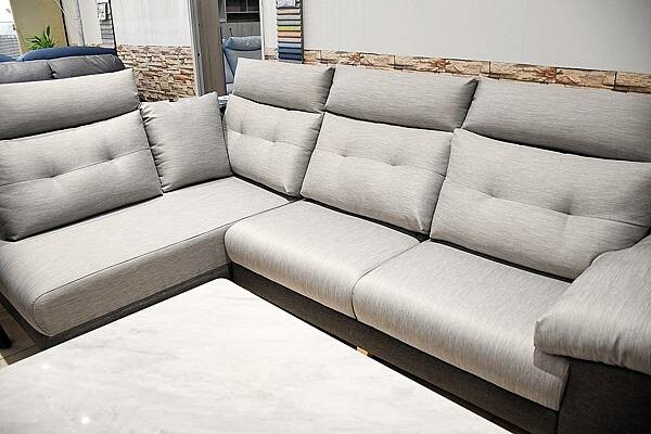 高雄家具店推薦～家的感覺在哪裡？【寶泰家具】給我滿滿家的豐富感！高品質的家具品質、滿分的服務、實在的