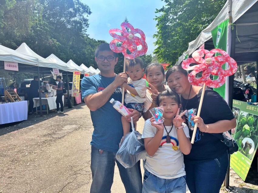 彰化縣員林市員林景點推薦客底遊員林相遇賞桐趣｜2024員林桐花小旅行，藤山步道、藤山市集～雪白登場