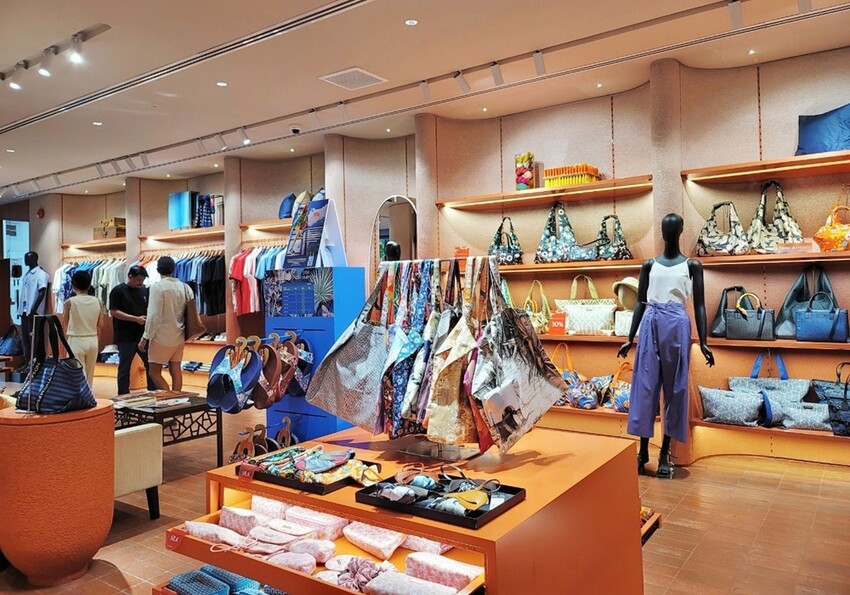 泰絲之王故居‵金湯普森博物館′|泰國曼谷必訪景點美食,沈浸在傳統泰式建築中,品嚐道地泰式料理及夢幻調酒真是泰幸福!