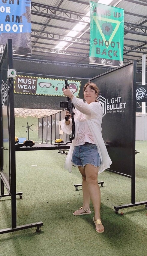 泰國芭達雅必玩景點 | Light Bullet Shooting Range 亞洲超大型真槍實彈射擊場地，安全又刺激絕對不能錯過的體驗！！
