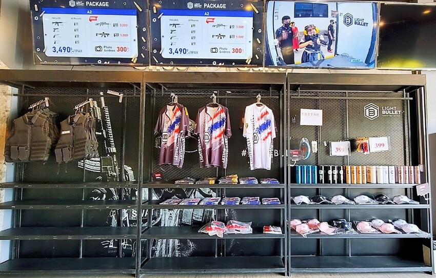 泰國芭達雅必玩景點 | Light Bullet Shooting Range 亞洲超大型真槍實彈射擊場地，安全又刺激絕對不能錯過的體驗！！