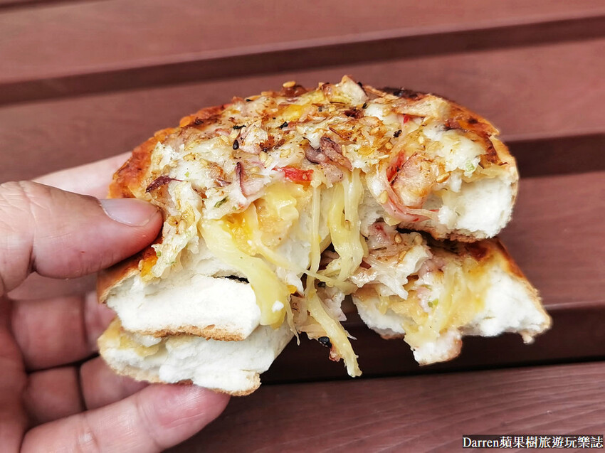 一口馬可貝果披薩,起司貝果7-11價錢,7-11美食推薦,7-11微波食品推薦,7-11食物推薦,7-11微波食品推薦dcard,7-11微波冷凍食品,711貝果,德式辣腸貝果披薩,照燒章魚貝果披薩,青醬菇菇貝果披薩