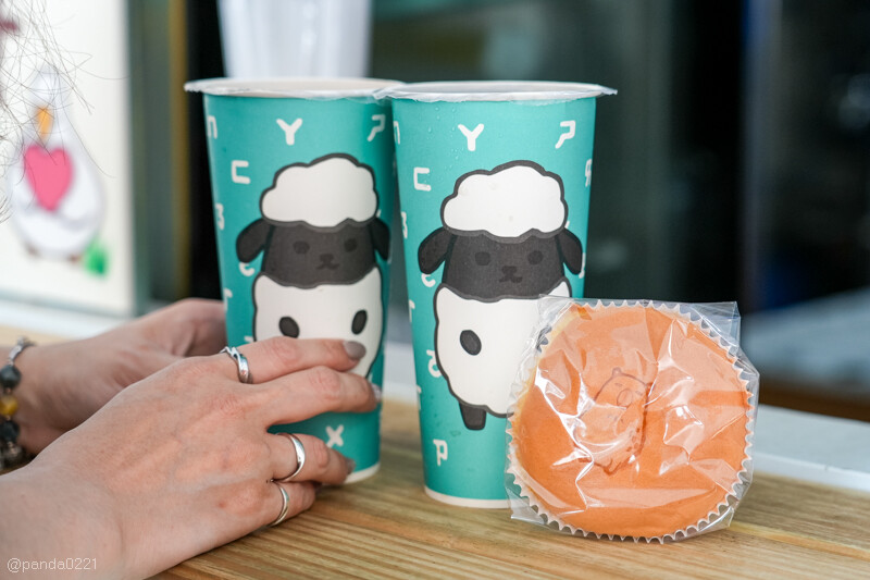 新竹香山｜廢物媽媽育兒農場．全園區採網路預約制！零距離可愛動物餵食，水豚君、梅花鹿、黑鼻羊、浣熊等～