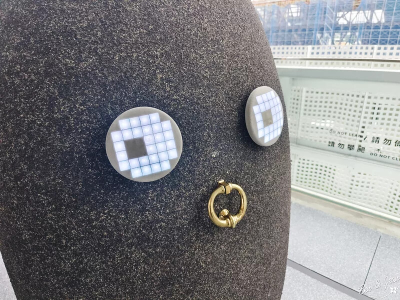 桃園市中壢區桃園市兒童美術館》全台最美的兒童美術館，以當代藝術為主題，純白色斜頂山丘好吸睛