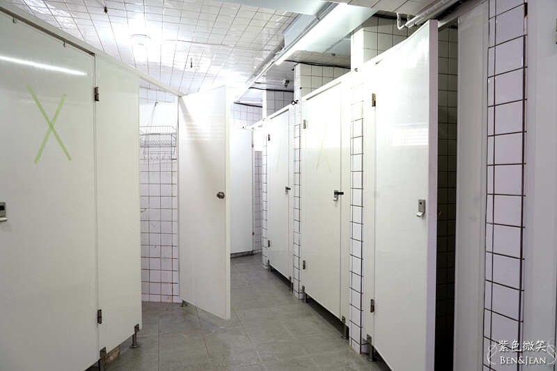 宜蘭縣冬山鄉龍目井湧泉活水游泳池》20元起一票玩到底.奈米氣泡熱水牛奶浴.健身房 SPA 烤箱 蒸汽室~CP值超高