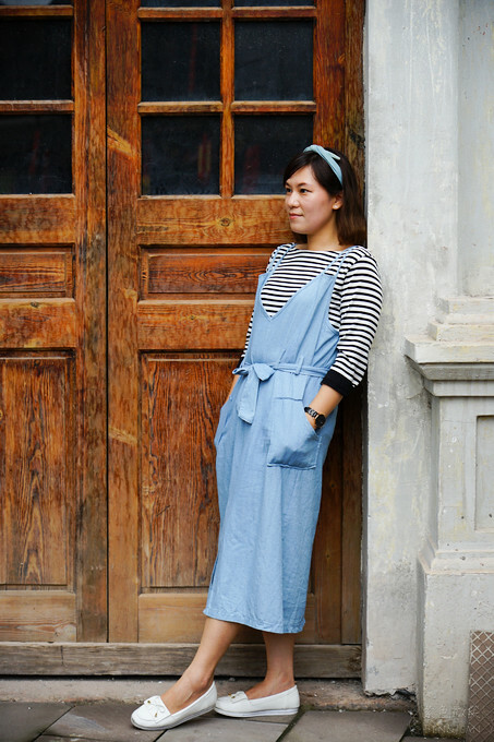 中國重慶景點旅遊推薦》兩江國際影視城，民國街以民國歷史、巴渝特色為主題的老重慶特色街區，換裝拍照也很有趣