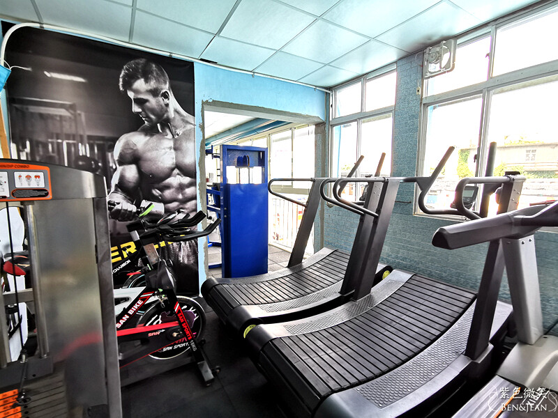 宜蘭縣冬山鄉龍目井湧泉活水游泳池》20元起一票玩到底.奈米氣泡熱水牛奶浴.健身房 SPA 烤箱 蒸汽室~CP值超高