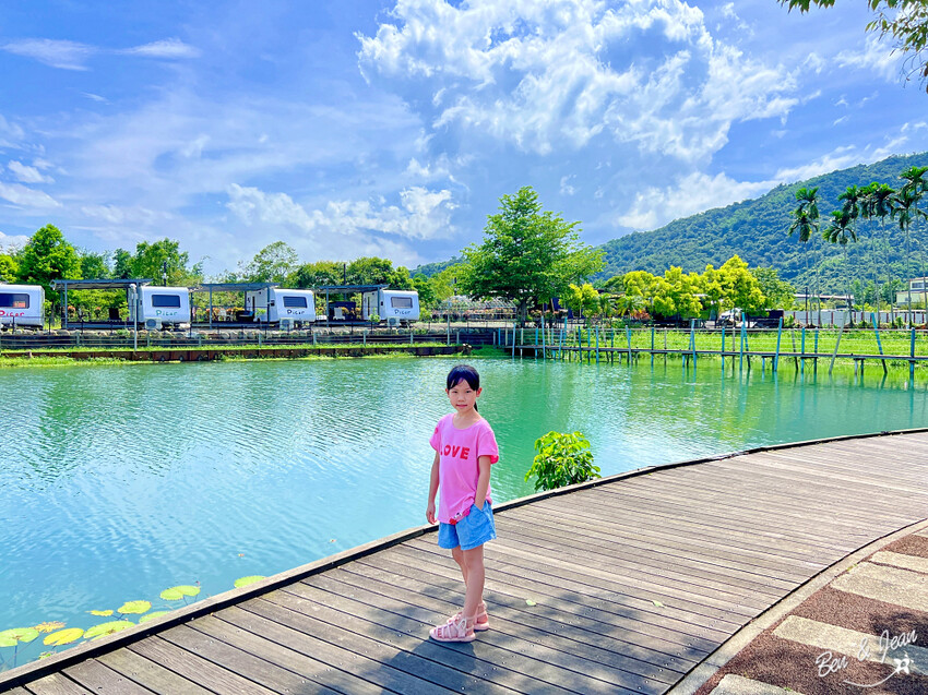 宜蘭縣員山鄉雷公埤》免門票湧泉戲水景點、落羽松秘境、木樁棧橋、環湖步道