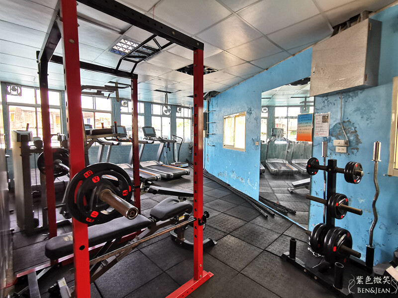 宜蘭縣冬山鄉龍目井湧泉活水游泳池》20元起一票玩到底.奈米氣泡熱水牛奶浴.健身房 SPA 烤箱 蒸汽室~CP值超高