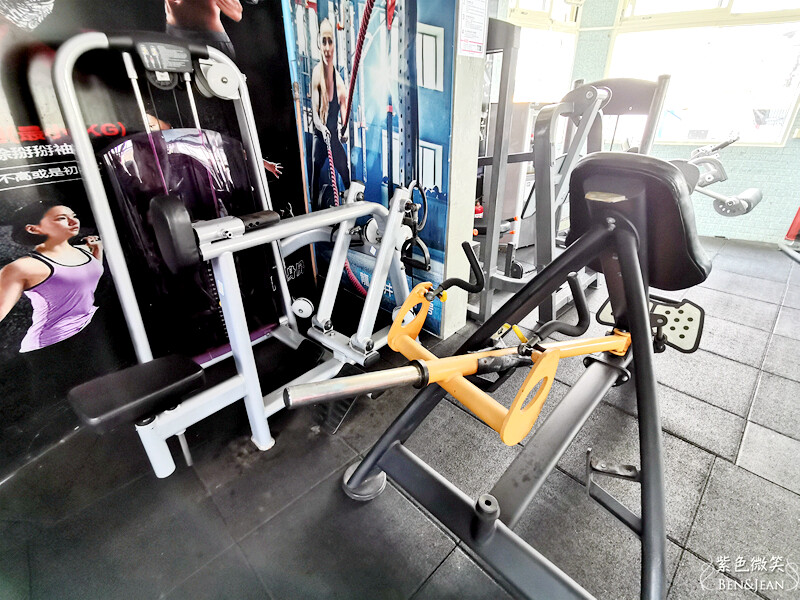 宜蘭縣冬山鄉龍目井湧泉活水游泳池》20元起一票玩到底.奈米氣泡熱水牛奶浴.健身房 SPA 烤箱 蒸汽室~CP值超高