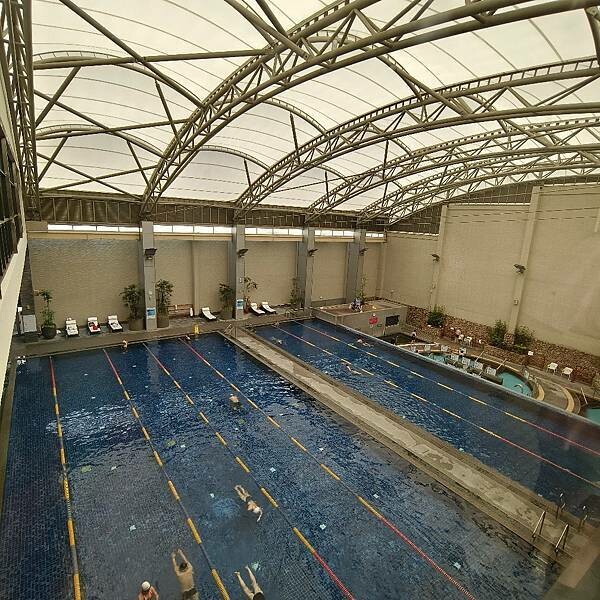 台中市中區(台中/西區)水舞生活會館-台中最舒適的渡假風格泳池俱樂部