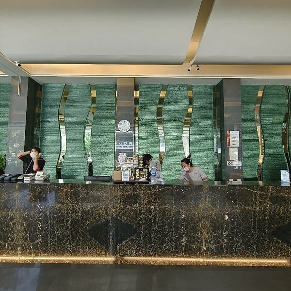 台中市中區(台中/西區)水舞生活會館-台中最舒適的渡假風格泳池俱樂部