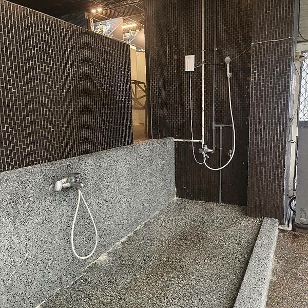 台中市中區(台中/西區)水舞生活會館-台中最舒適的渡假風格泳池俱樂部