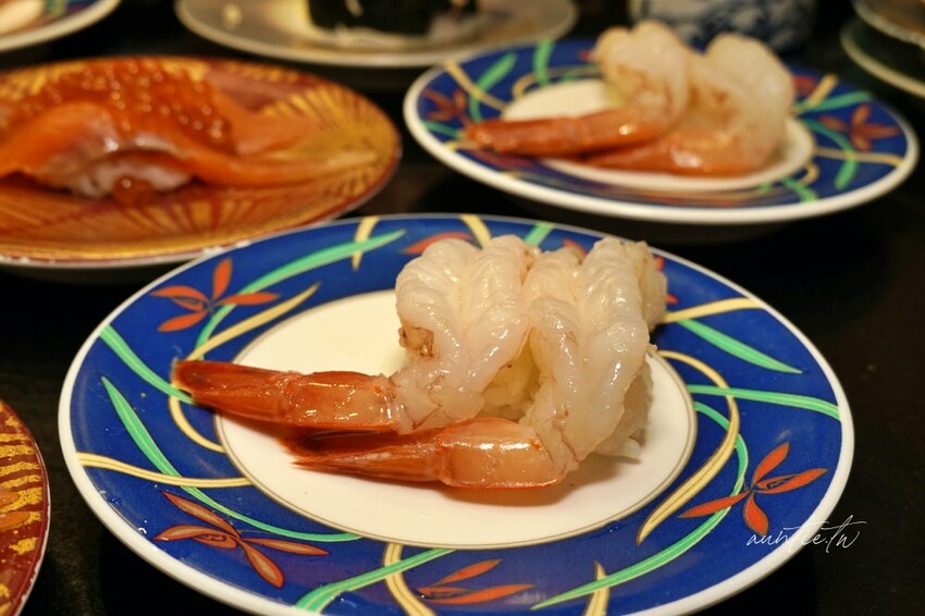 日本【成田機場交通】京成電鐵 Skyliner,41分鐘直達上野,上野逛街美食購物分享