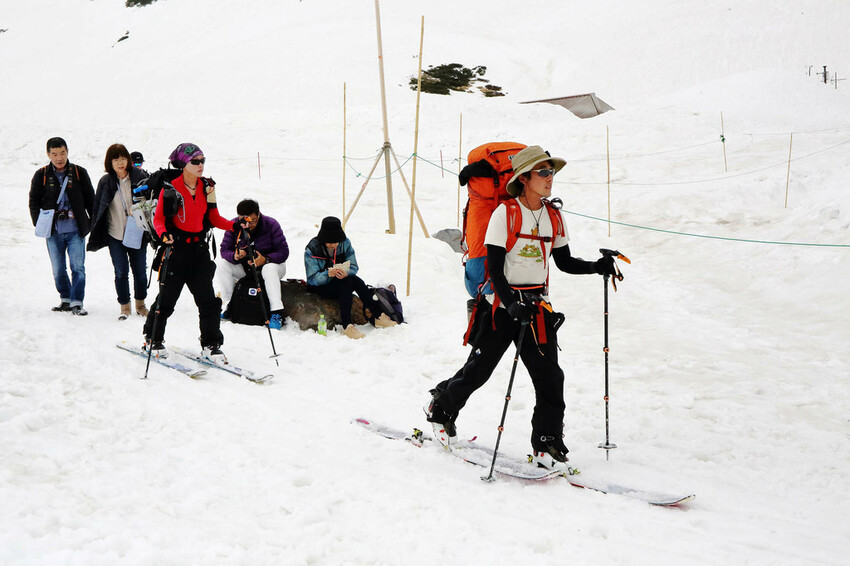 立生黑部真是人生必去一次的地方，雪牆絕景、沿途連綿不絶的壯麗