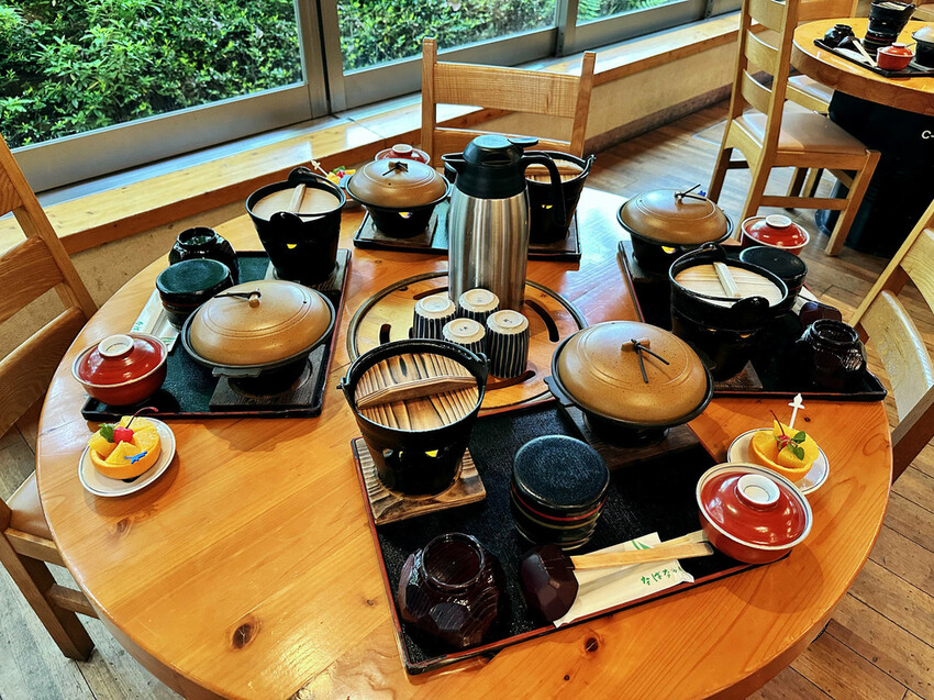 世界級美景,日本最大絢麗夢幻夜間燈光秀,結合花朵與燈飾的「名 世界級美景,日本最大絢麗夢幻夜間燈光秀,結合花朵與燈飾的「名