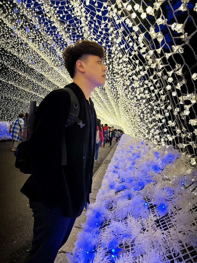 世界級美景,日本最大絢麗夢幻夜間燈光秀,結合花朵與燈飾的「名 世界級美景,日本最大絢麗夢幻夜間燈光秀,結合花朵與燈飾的「名