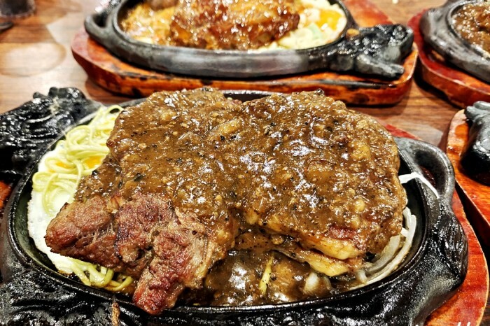 彰化縣員林市彰化特色公園｜員林三和公園 員林共融式公園  3層樓高塔溜滑梯 首座四合一公園