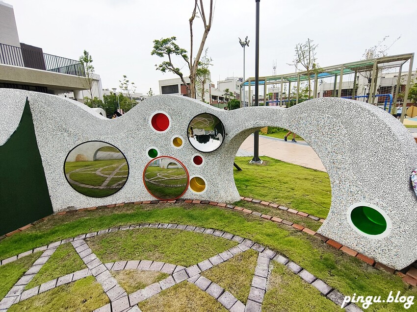 彰化縣員林市彰化特色公園｜員林三和公園 員林共融式公園  3層樓高塔溜滑梯 首座四合一公園