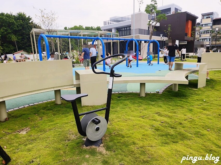 彰化縣員林市彰化特色公園｜員林三和公園 員林共融式公園  3層樓高塔溜滑梯 首座四合一公園