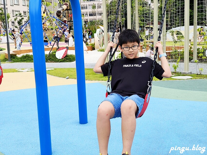 彰化縣員林市彰化特色公園｜員林三和公園 員林共融式公園  3層樓高塔溜滑梯 首座四合一公園