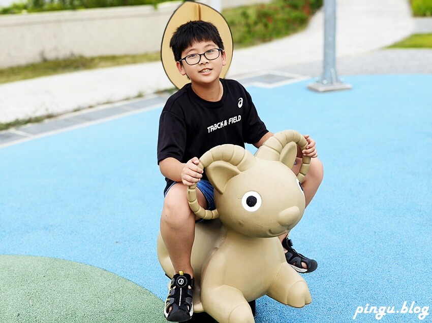 彰化縣員林市彰化特色公園｜員林三和公園 員林共融式公園  3層樓高塔溜滑梯 首座四合一公園
