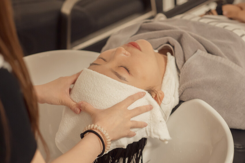 BAKER Hair Salon｜豐原染髮美髮推薦，全預約制，價格公開透明 - 莎笠，小日子