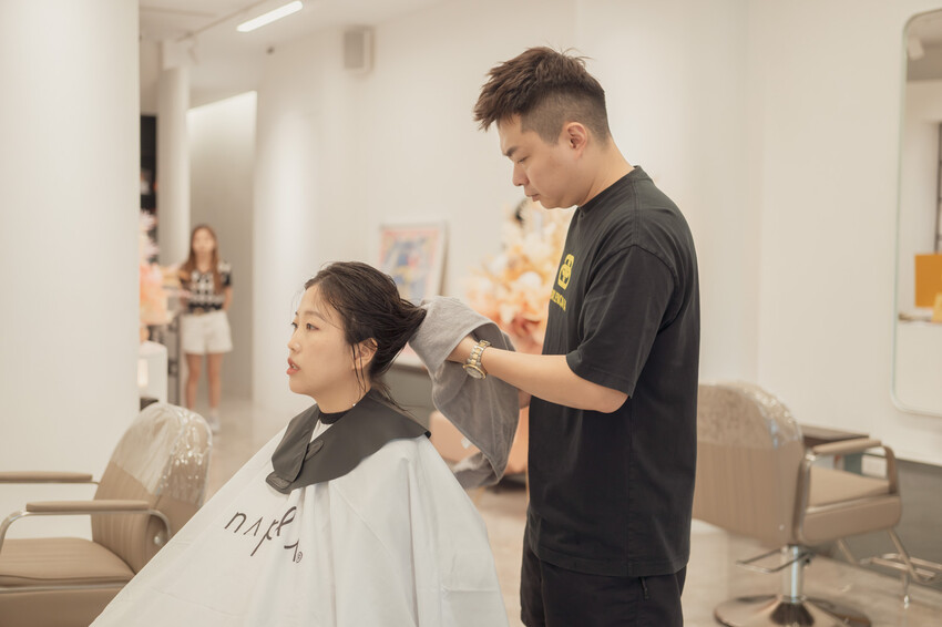 BAKER Hair Salon｜豐原染髮美髮推薦，全預約制，價格公開透明 - 莎笠，小日子