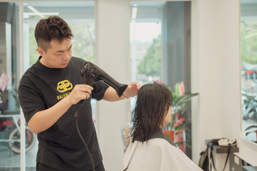 BAKER Hair Salon｜豐原染髮美髮推薦，全預約制，價格公開透明 - 莎笠，小日子