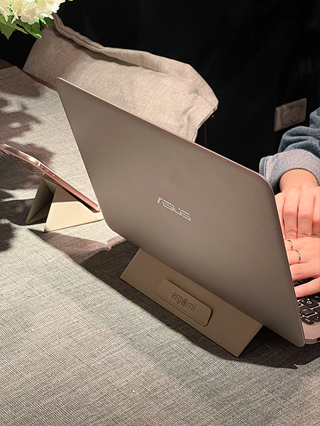 【不限型號電腦平板支架分享】雅街嚴選ergomi￭Meta 