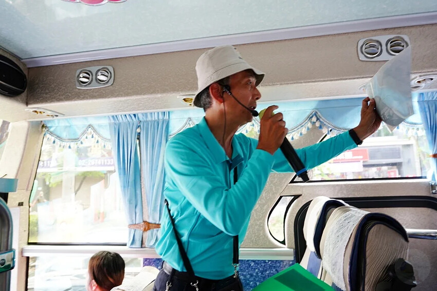 新北市三峽區細品三峽茶韻，感受茶文化的薰陶：2024新北藍茶藝術季在客家文化園區的品茗、採茶、揉茶、傳承文化的體驗之