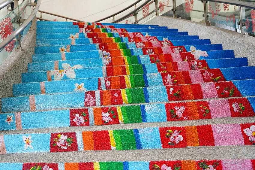 新北市三峽區細品三峽茶韻，感受茶文化的薰陶：2024新北藍茶藝術季在客家文化園區的品茗、採茶、揉茶、傳承文化的體驗之