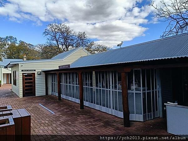 Sandalford酒莊午餐、餐後逛逛隔壁Mandoon E