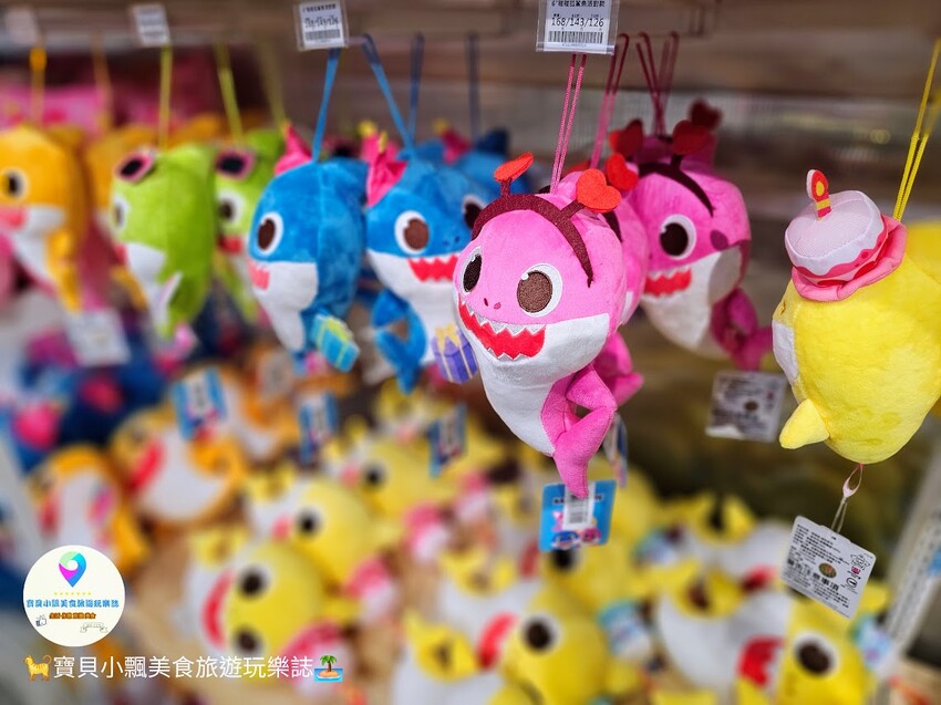 嘉義縣民雄鄉[旅遊]嘉義 KHTOY絨毛玩偶旗艦館 實現您的童年夢想 超過100多種動漫角色 娃娃、寢具周邊至生活用品 正版授