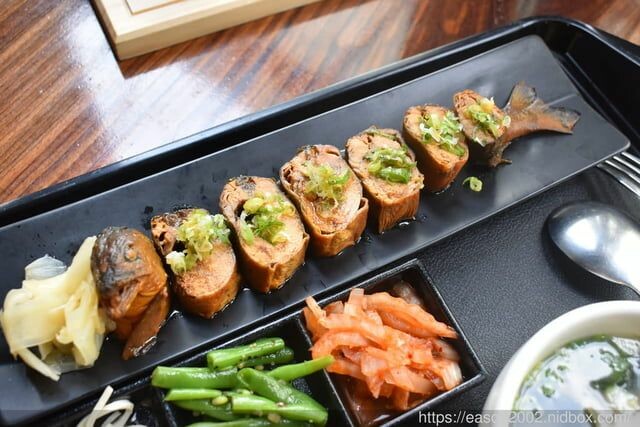 宜蘭景點 | 水岸森林物語-可愛動物園區 與小動物親密接觸 熊貓羊、梅花鹿、羊駝、狐獴、 孔雀、梵天雞、紅腹錦雞、柯爾鴨、紅鶴、毛驢、水豚、笑笑羊、亞達伯拉象龜、兔豚鼠、 黑腹山羊、紅面番鴨(薑母鴨)