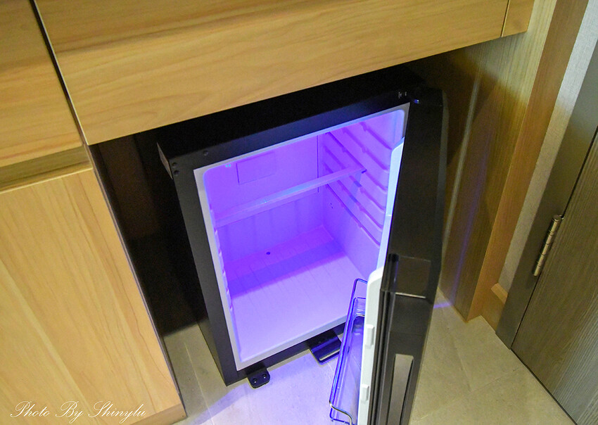 福容飯店旗下的輕旅品牌,IKEA主題房適!中西式早餐吃到飽