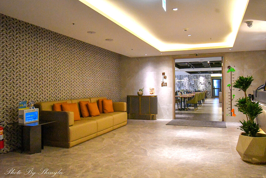 福容飯店旗下的輕旅品牌,IKEA主題房適!中西式早餐吃到飽