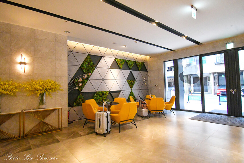 福容飯店旗下的輕旅品牌,IKEA主題房適!中西式早餐吃到飽