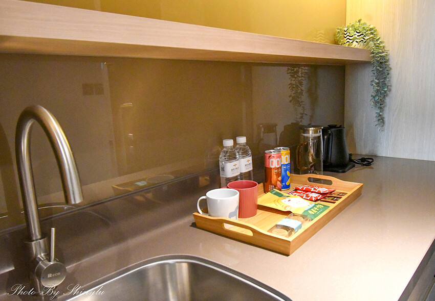 福容飯店旗下的輕旅品牌,IKEA主題房適!中西式早餐吃到飽