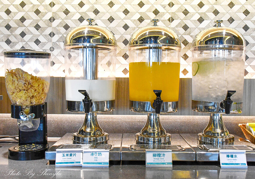 福容飯店旗下的輕旅品牌,IKEA主題房適!中西式早餐吃到飽