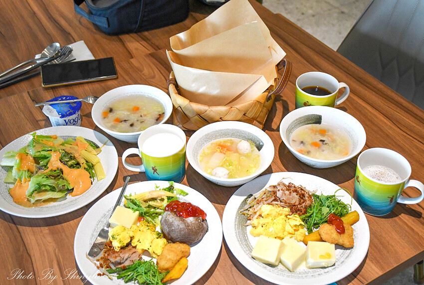 福容飯店旗下的輕旅品牌,IKEA主題房適!中西式早餐吃到飽