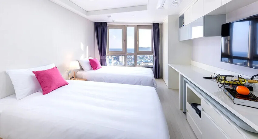 西歸浦欣欣飯店｜位於西歸浦市區、近天地淵瀑布、李仲燮美術館-1