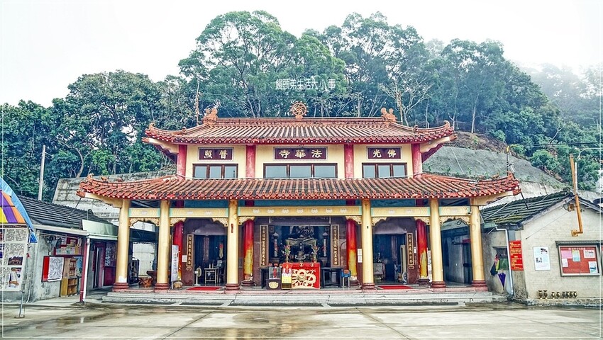 南投縣中寮鄉南投中寮鄉金龍山法華寺：探訪亞洲最大雙金龍，必訪網美打卡景點