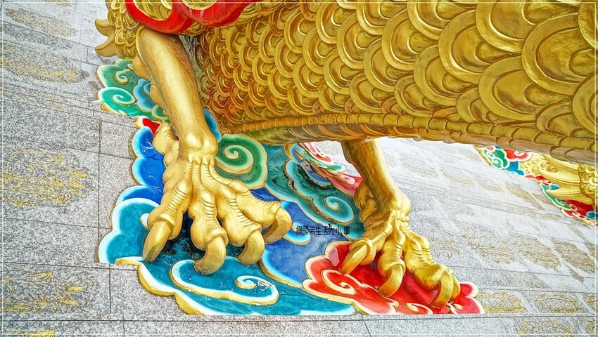 南投縣中寮鄉南投中寮鄉金龍山法華寺：探訪亞洲最大雙金龍，必訪網美打卡景點