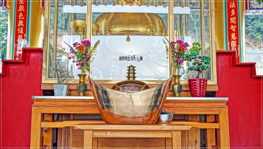 南投縣中寮鄉南投中寮鄉金龍山法華寺：探訪亞洲最大雙金龍，必訪網美打卡景點
