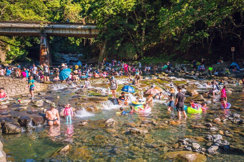 桃園市復興區宇內溪戲水區｜最強野溪戲水區正式回歸！睽違一年重新開放戲水囉
